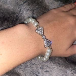 Diamond and pearl bracelet